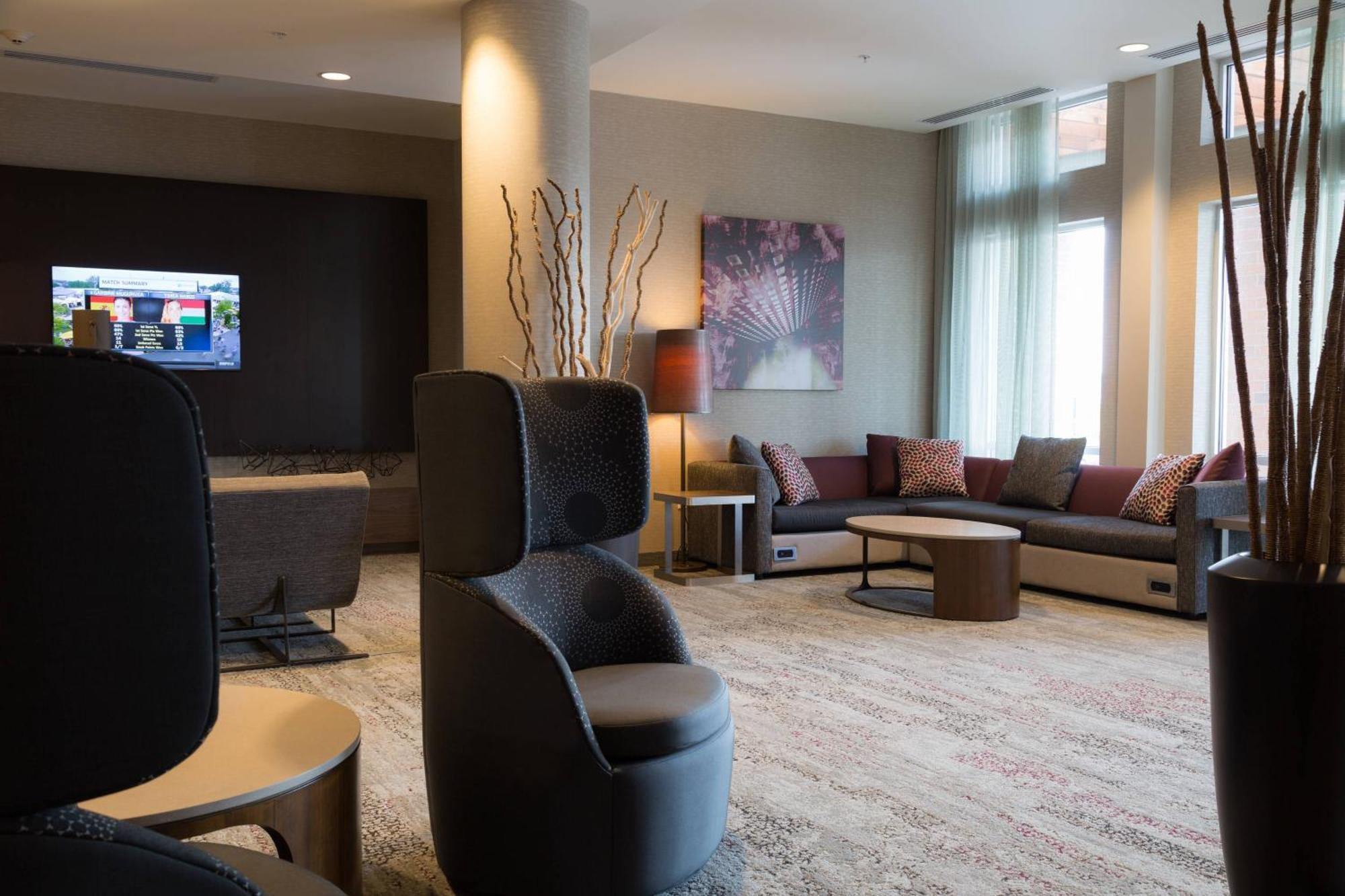 Отель Courtyard By Marriott Моргантаун Экстерьер фото